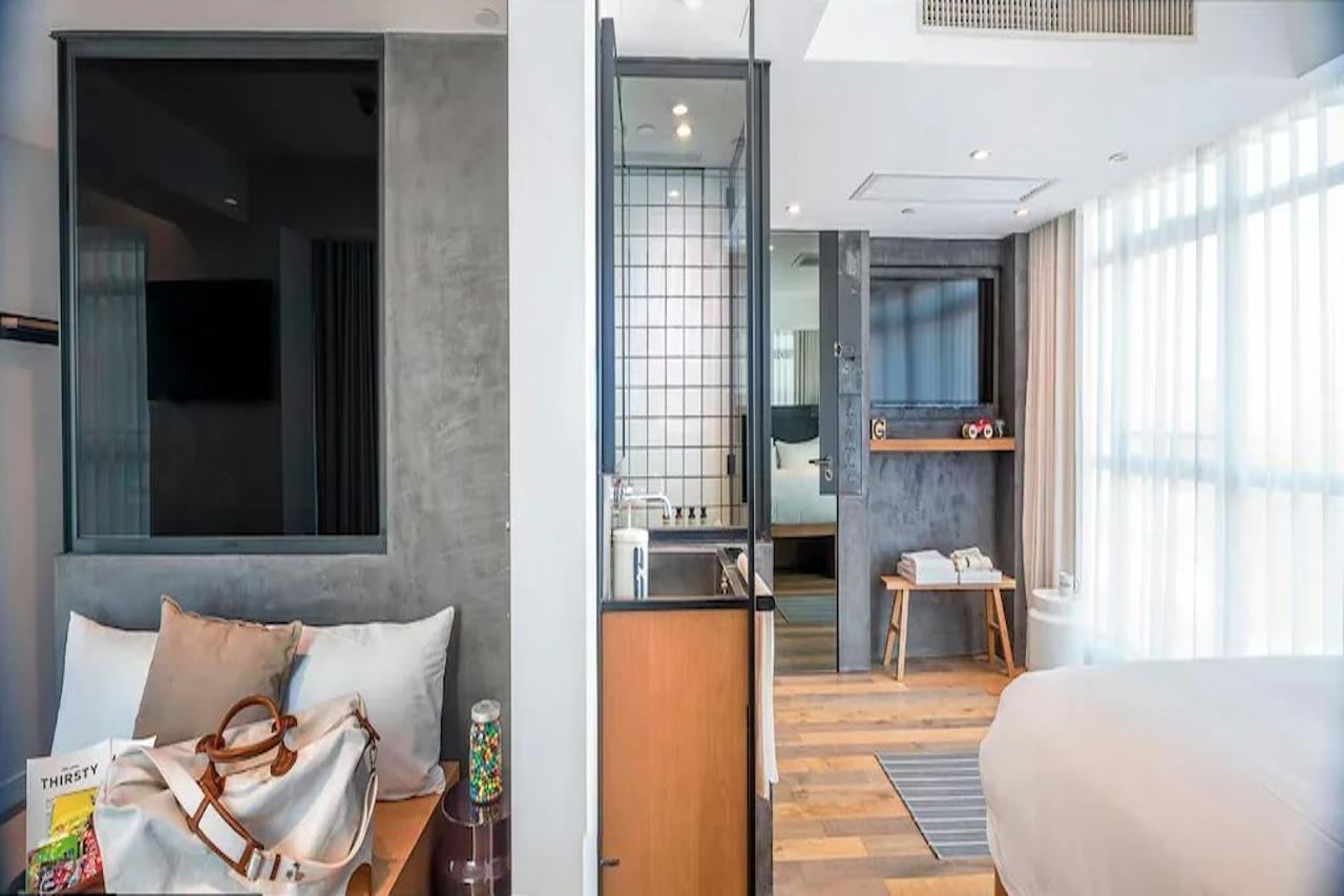 Hmlet Austin Avenue Hotel Hong Kong Exterior photo