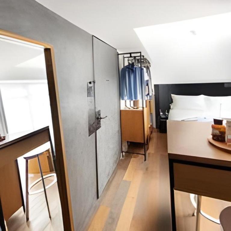 Hmlet Austin Avenue Hotel Hong Kong Exterior photo